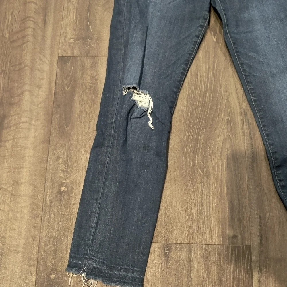 Kut from the Kloth Skinny Raw Hem Jean - Picture 4 of 6